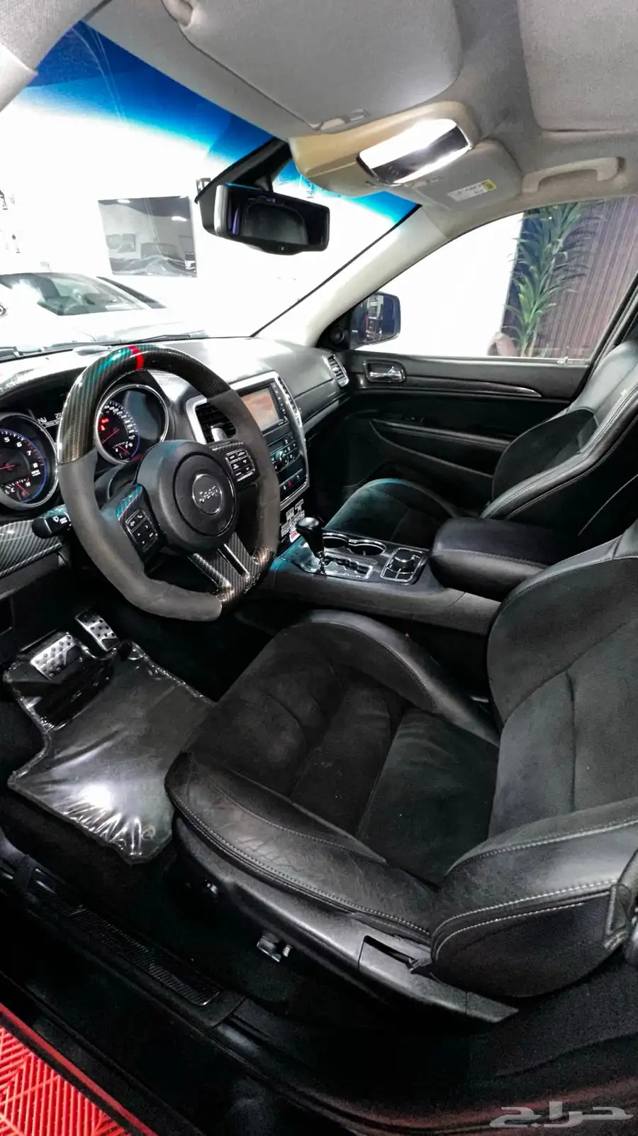 jeep grand cherokee srt 3