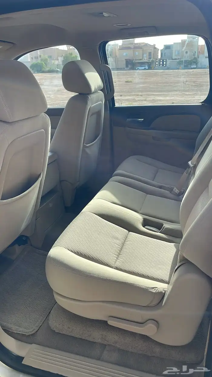 يوكن XL موديل 2010 18