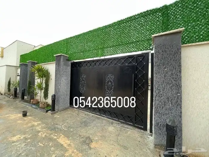 حاجز وساتر عشبي للحدائق والاستراحات 0