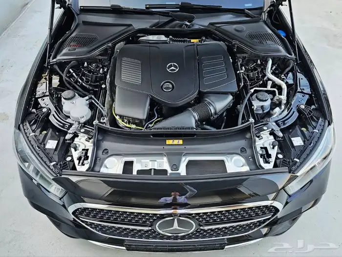 مرسيدس E300 موديل 2025 بسعر مناسب 9