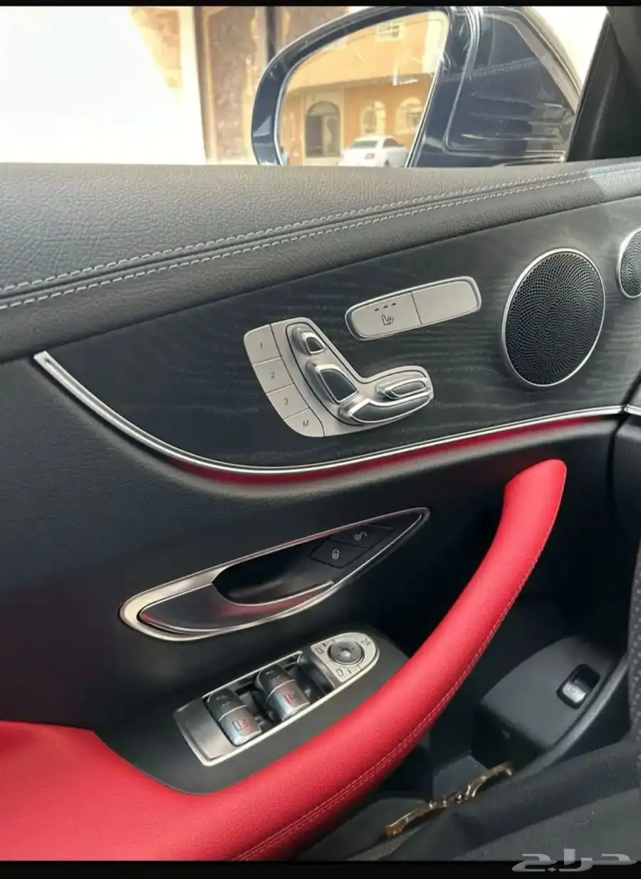 مرسيدس E200 coupe 2022 7