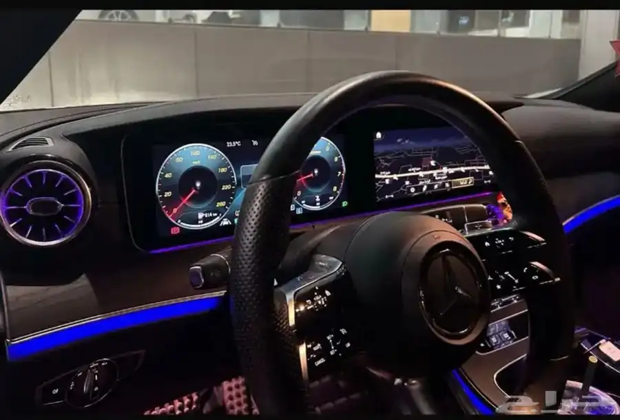 مرسيدس E200 coupe 2022 9