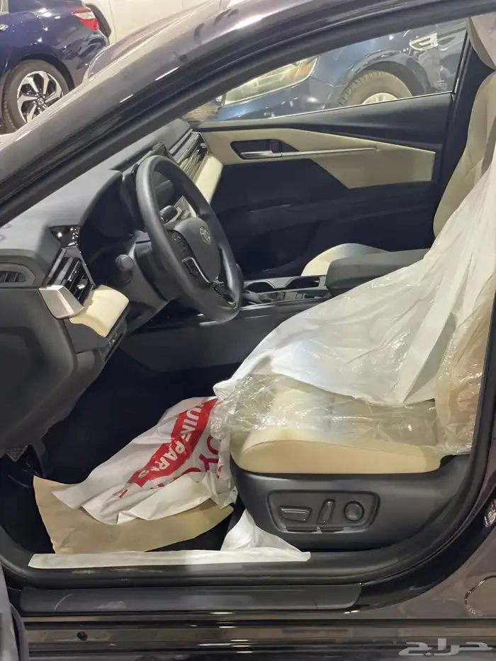 كامري E ستاندر سعودي 2025 جديد لوحات صادره اسود 7