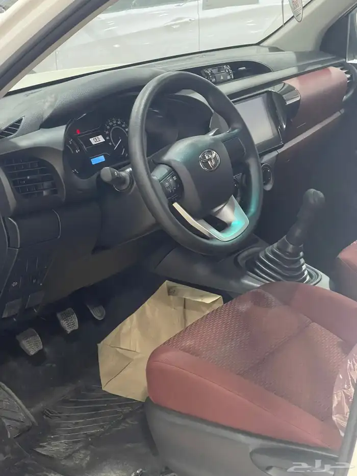 تويوتا هايلوكس غمارتين GL ديزل سعودي 2025 5