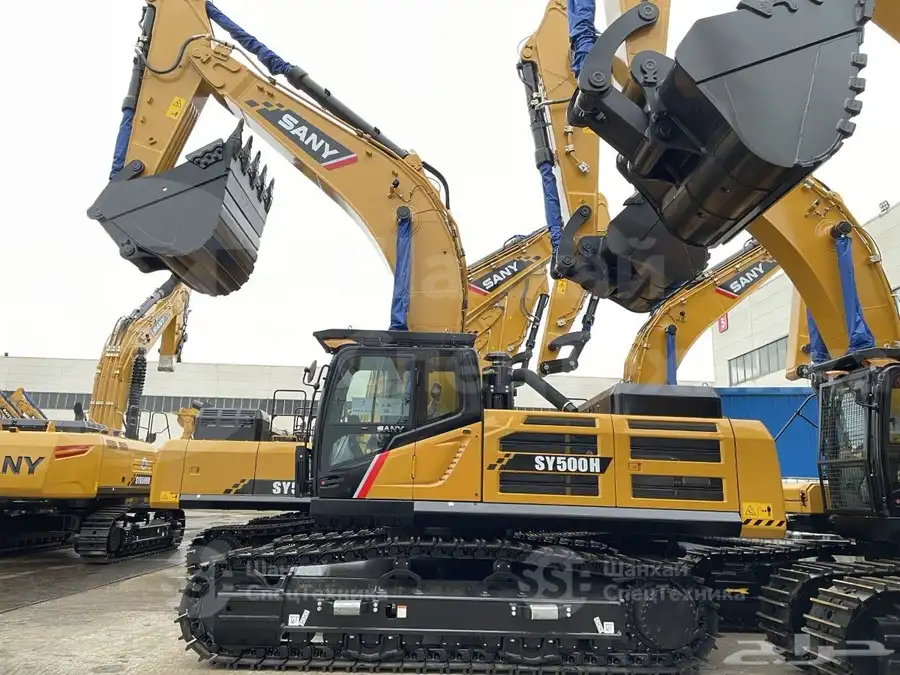 Excavators rent بوكلينات للايجار 1