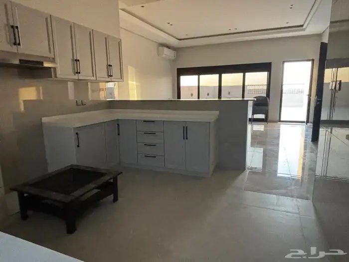Large elegant apartment for rent in Al Mahdia district- شقة 2