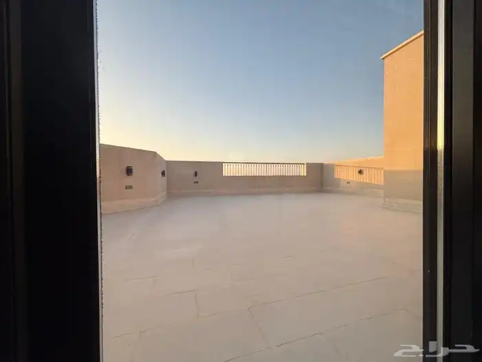 Large elegant apartment for rent in Al Mahdia district- شقة 4