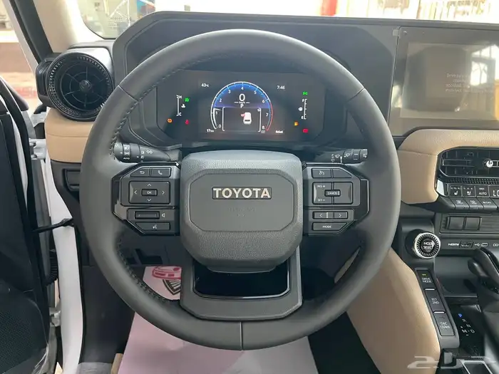 برادو 2025 TXL2 بنزين 5