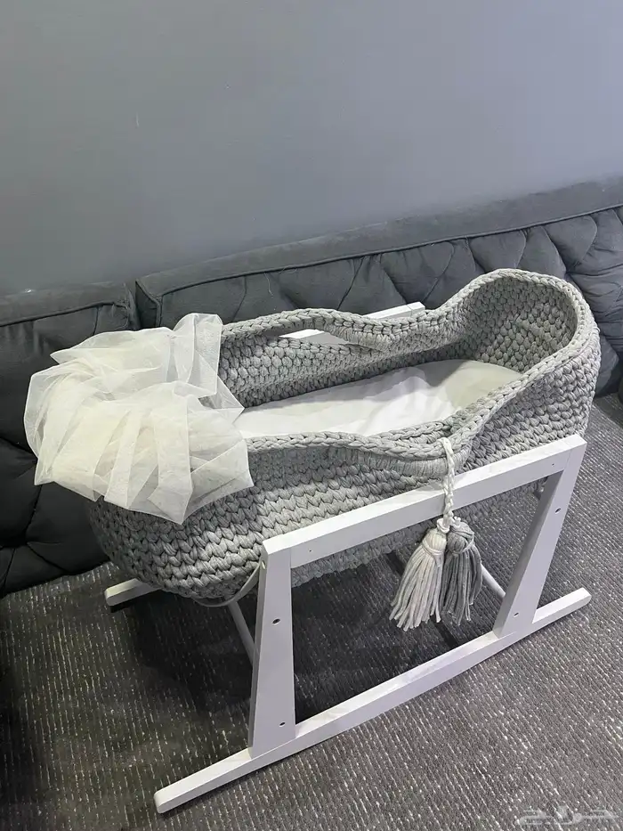 سرير مولود ونطيطه استخدام نظيف (اللبيع مستعجل) 2