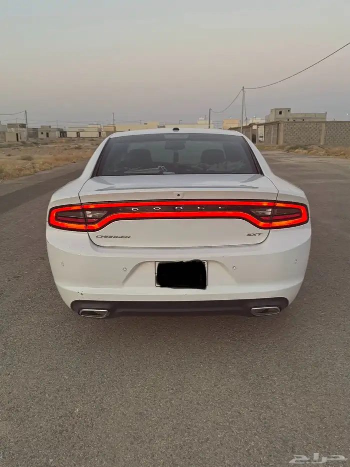 دوج تشارجر 4