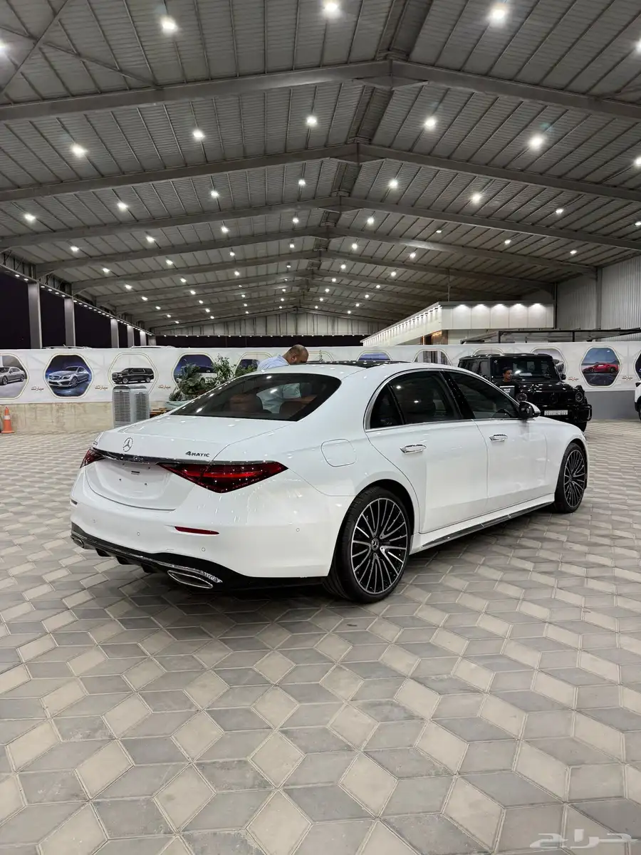 مرسيدس s500 موديل 2024 4