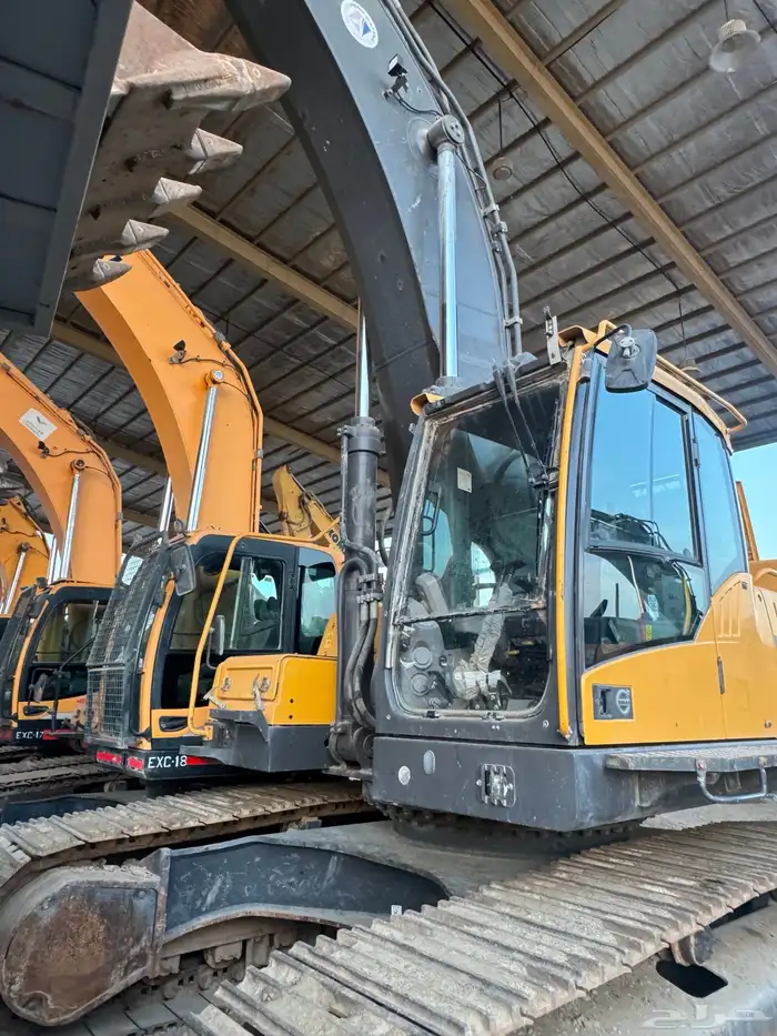بوكلين فالفو 2022 وارد الفطيم 480 الحجم 4