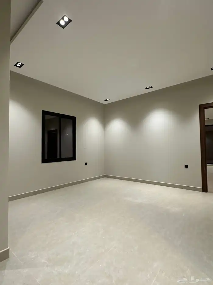 فيلا فاخرة بحي اليرموك 12