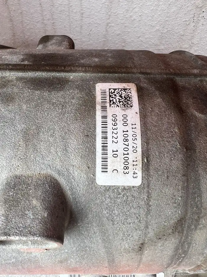 للبيع قير شارجر SRT السعر 5500 ريال يركب على RT 4