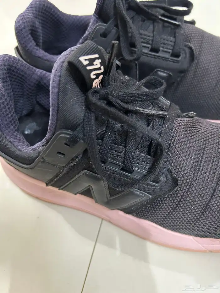حذاء كوتش نيو بالنس new balance 3