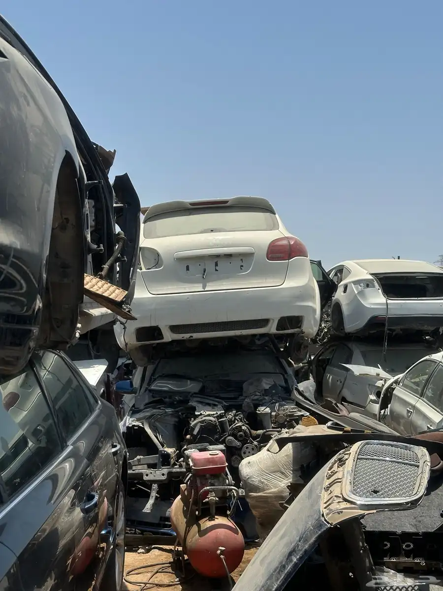 قطع غيار بورش سطوب شماعات بودي 1