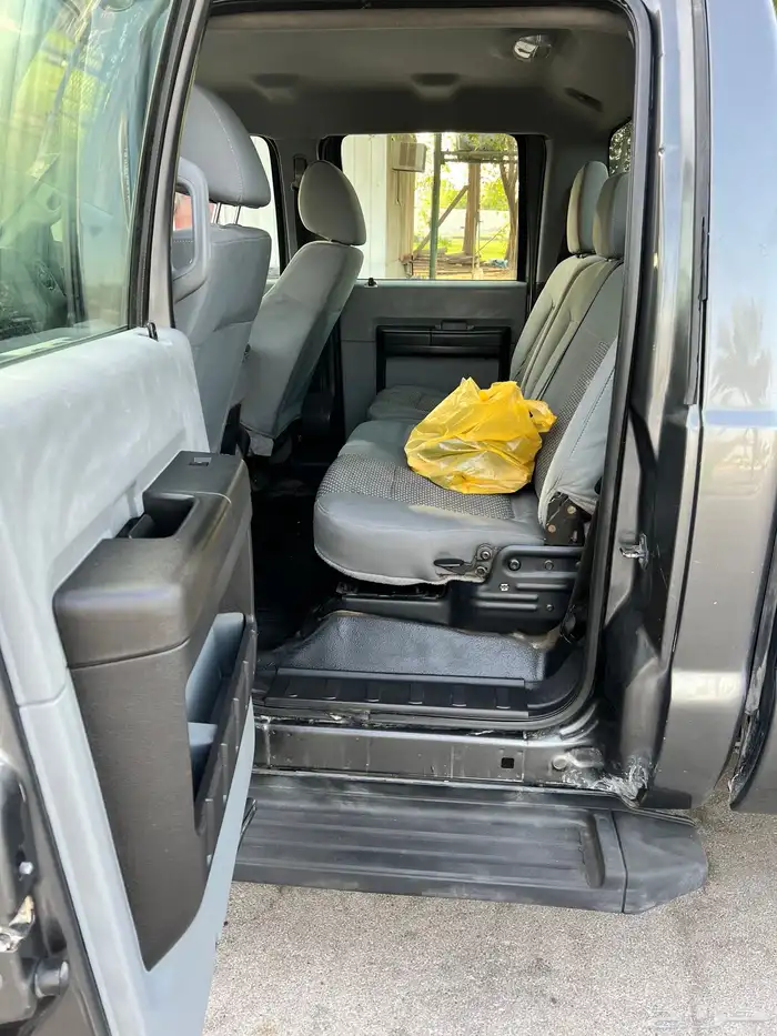 فورد F350 بدون دبل 2015 عداد قليل 15