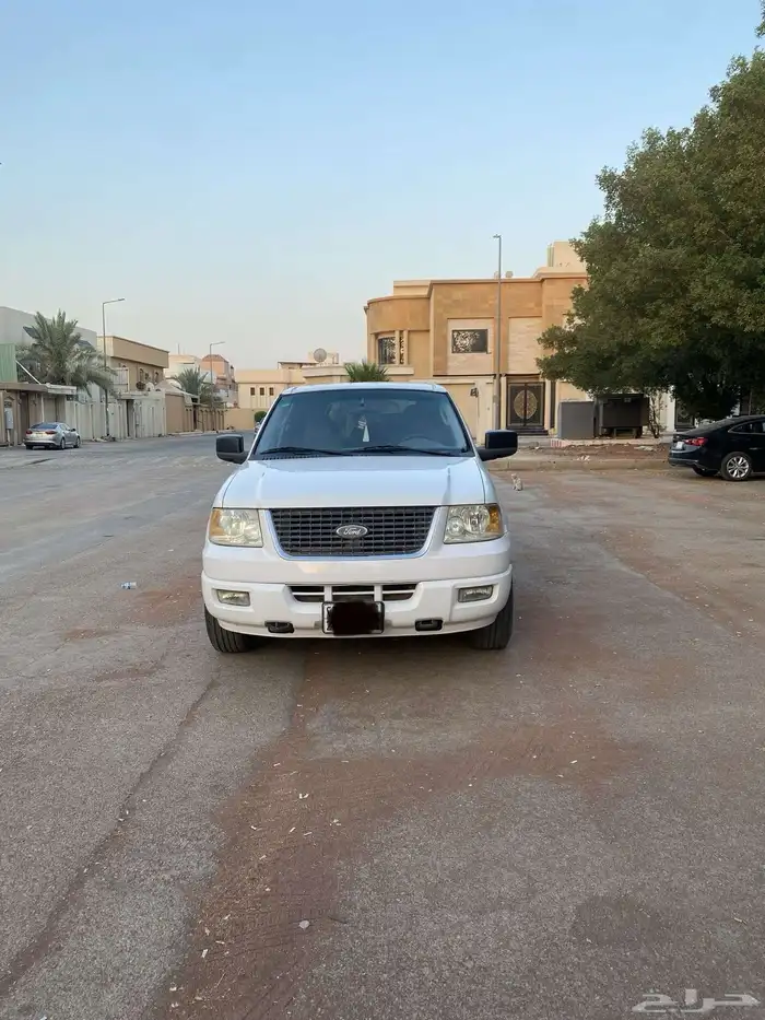 فورد اكسبيدشن 2005 نظييف 1