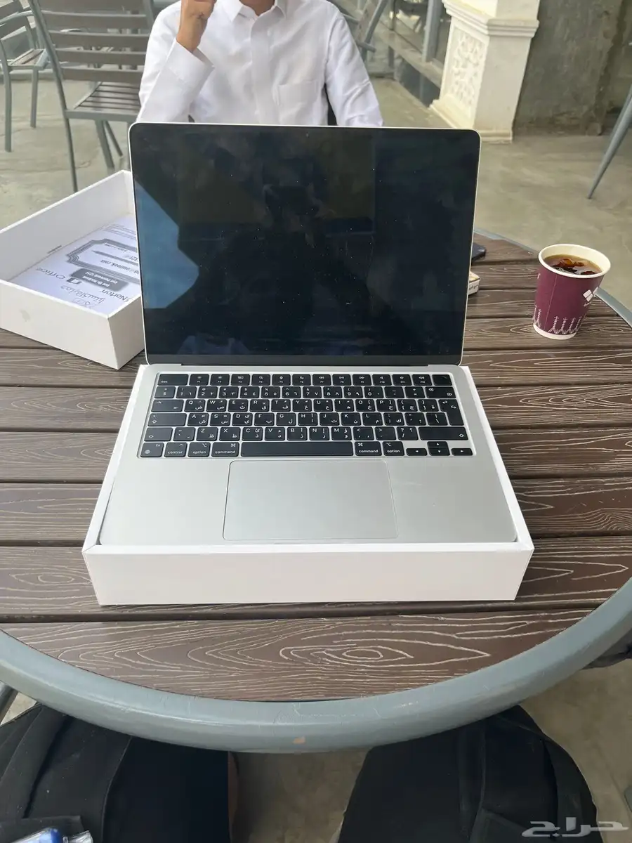 ماك بوك اير 0