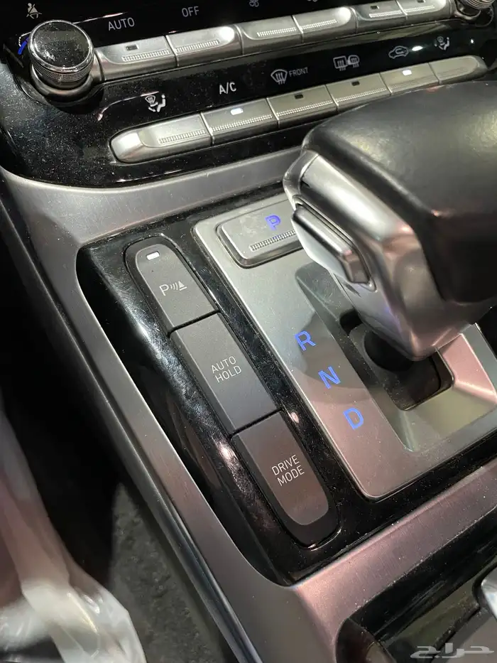 هيونداي جنسس 2018 G90 بصمه ستائر (بنزين) 6 سلندر 3.8L 20