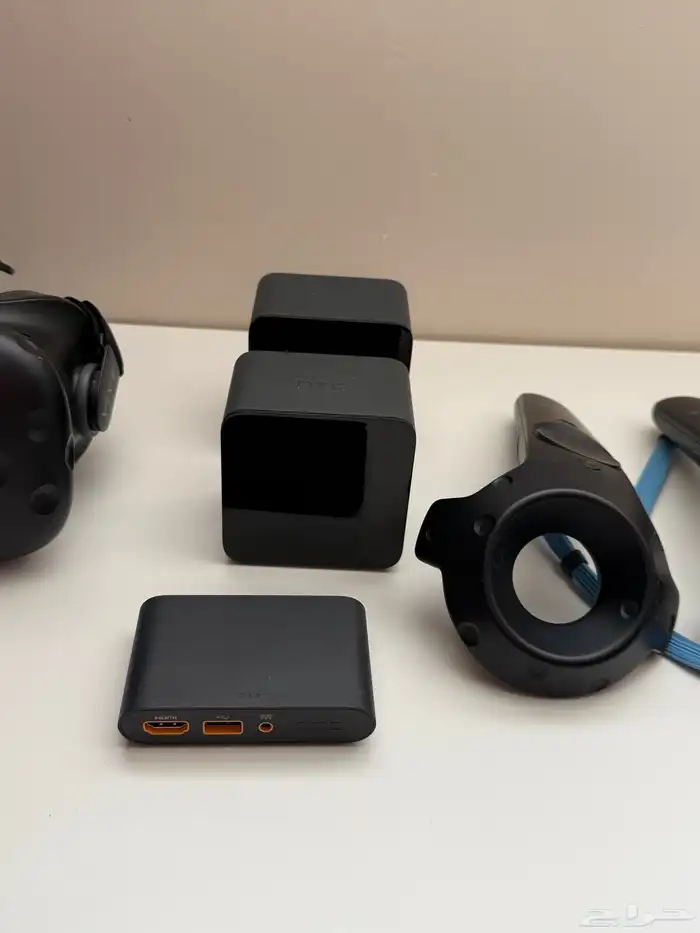 نظارة الواقع الافتراضي htc vive 3