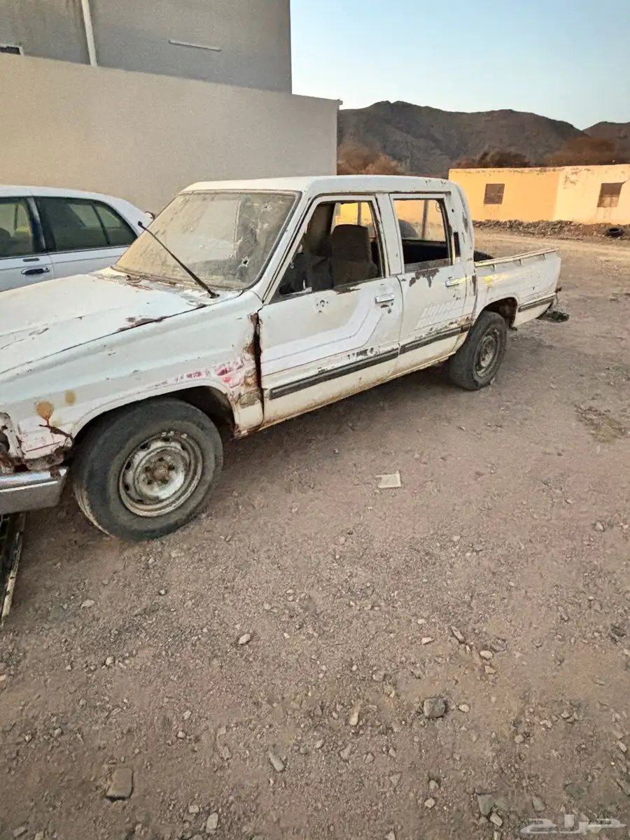 هايلوكس 87 0
