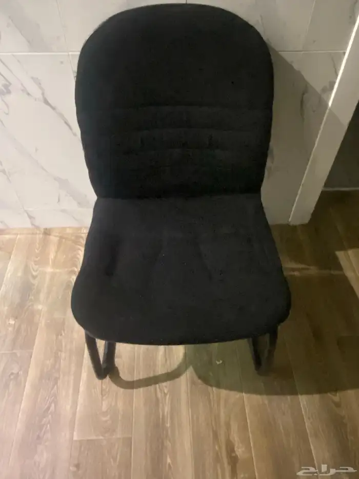 كرسي بسعر رمزي ورائع 2