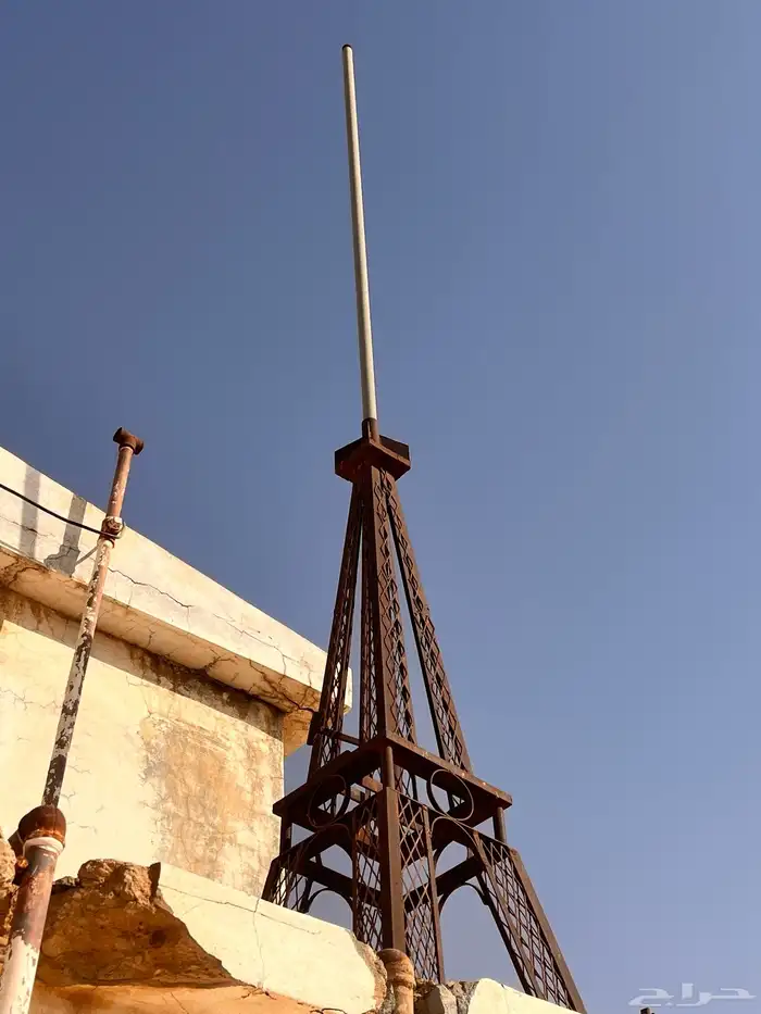 قاعدة تثبيت برج ايفل 0
