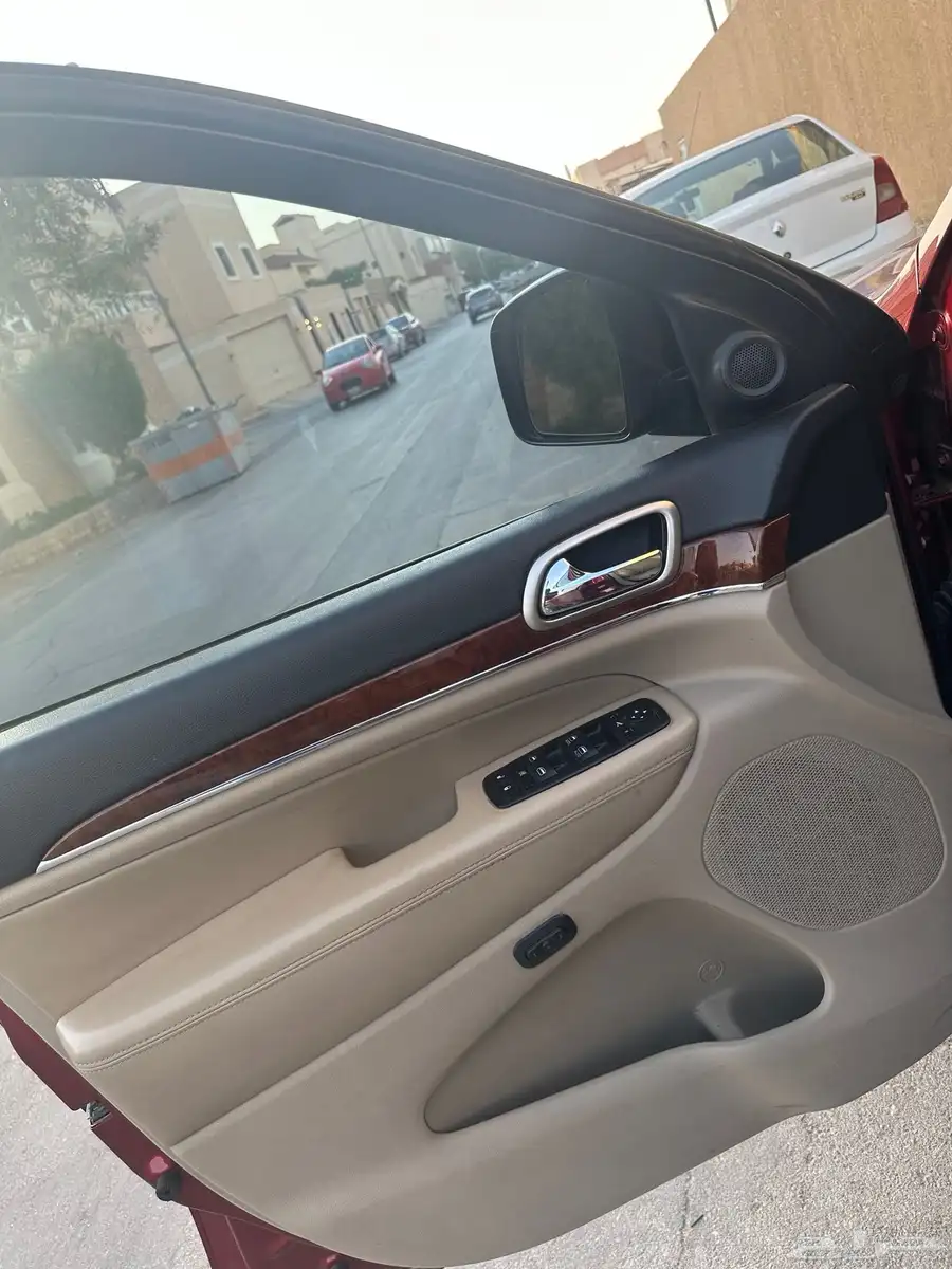 يب جراند شيروكي 4