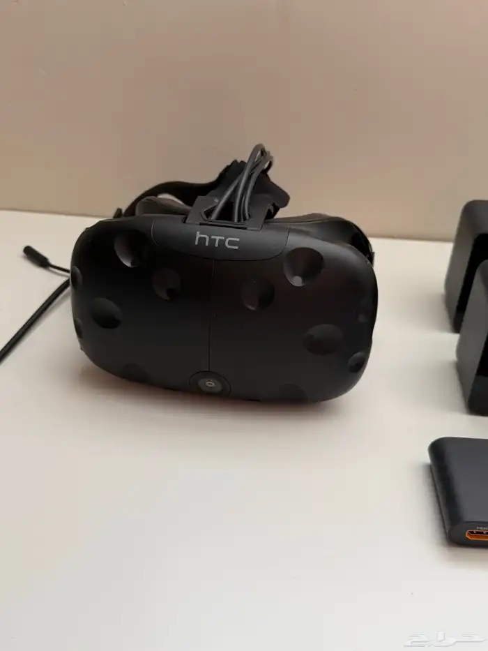 نظارة الواقع الافتراضي htc vive 2