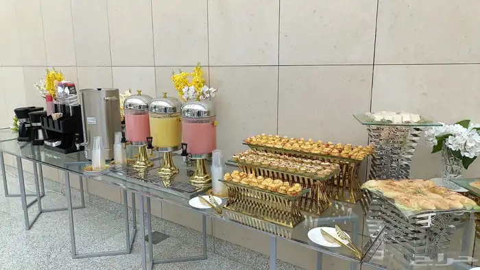 فطور كفي بريك كيترنق فطاير خفيفه سندويشات صغيره مغلاف صباح 0