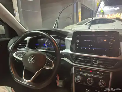 Volkswagen T-rock 2023 8