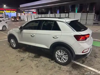 Volkswagen T-rock 2023 3