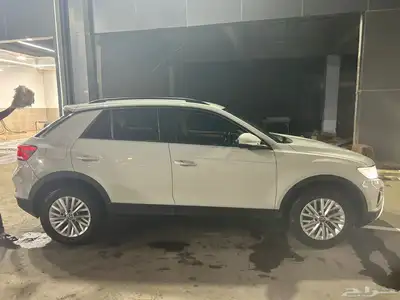 Volkswagen T-rock 2023 5