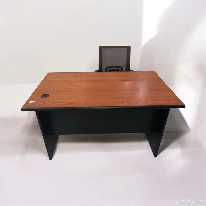 مكتب ماليزي جديد 3