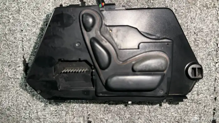 قطع مرسيدس فياقره 2003 350s 5