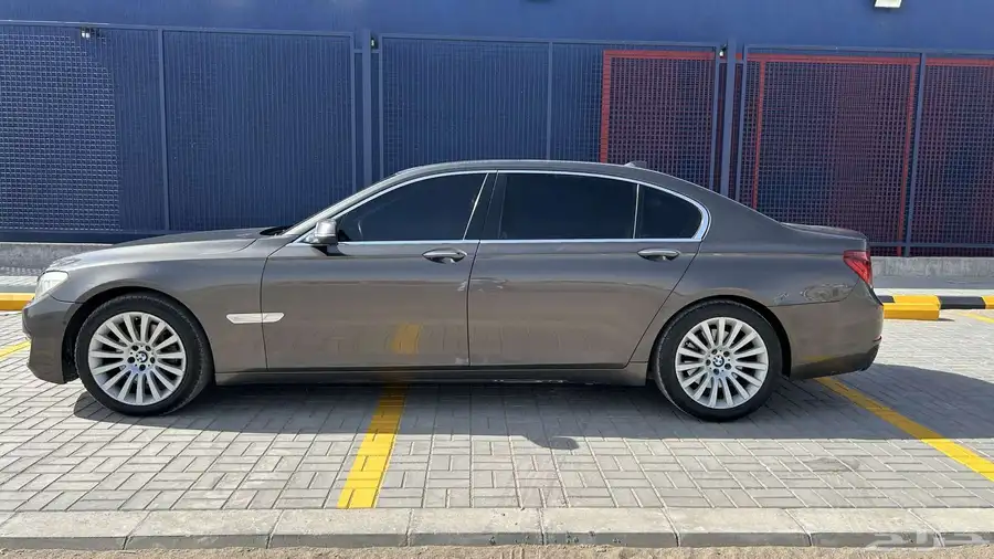 بي ام 2014 730li 6