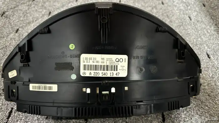 قطع مرسيدس فياقره 2003 350s 4