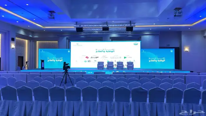 تأجير شاشات LED اضاءات صوتيات مسارح بأسعار منافسة 1