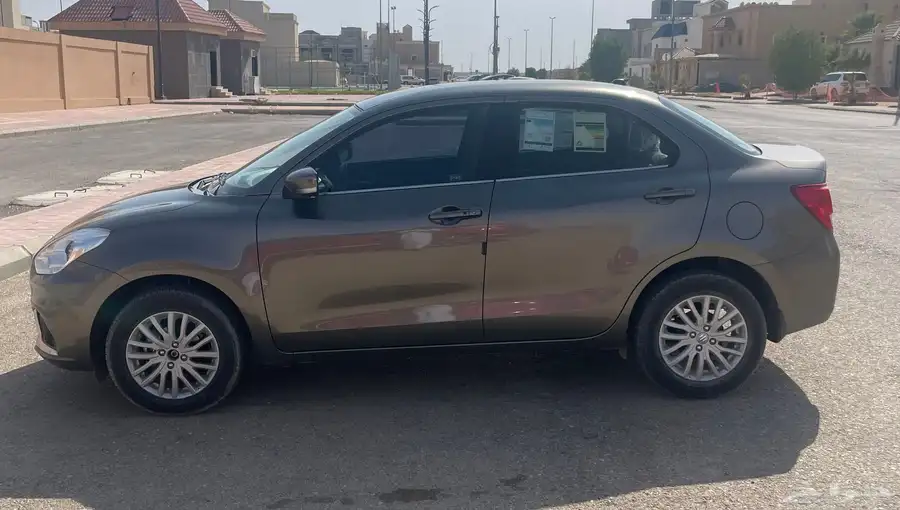سزوكي ديزاير 2023 6