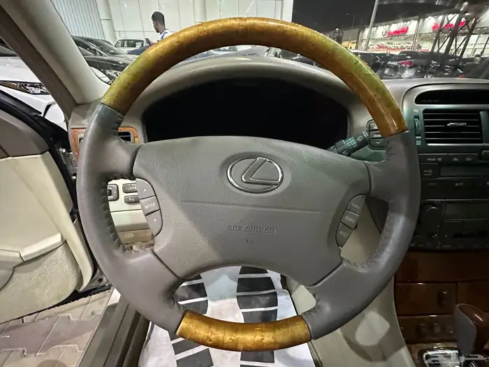 لكزس LS 430 موديل 2003 فل كامل 19
