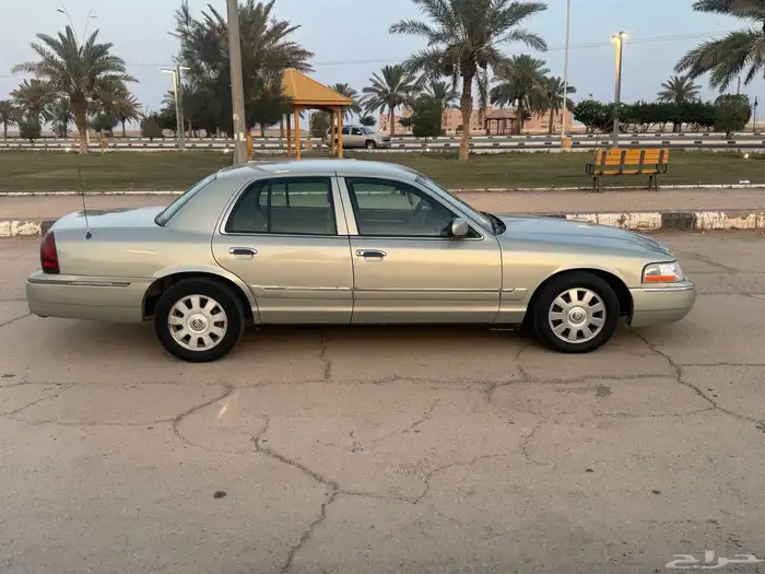 فورد جراند ماركيز 2005 4
