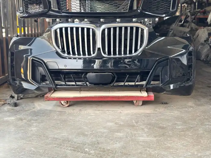 قطع غيار مرسيدس bmw وارد ومحلي 21