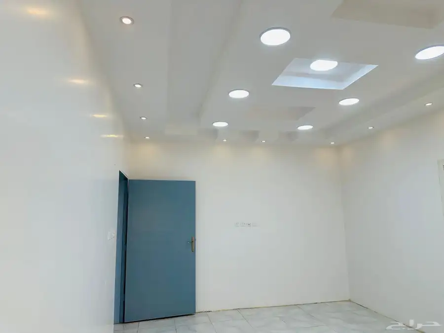شقة ارضيه جديده للايجار حي النهضه خلف حرس الحدود بنجران 4