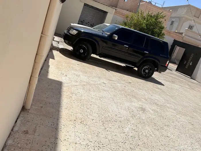 نيسان 1