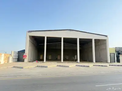 معارض للإيجار ( مثلث الريش ) 1