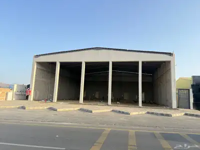 معارض للإيجار ( مثلث الريش ) 2