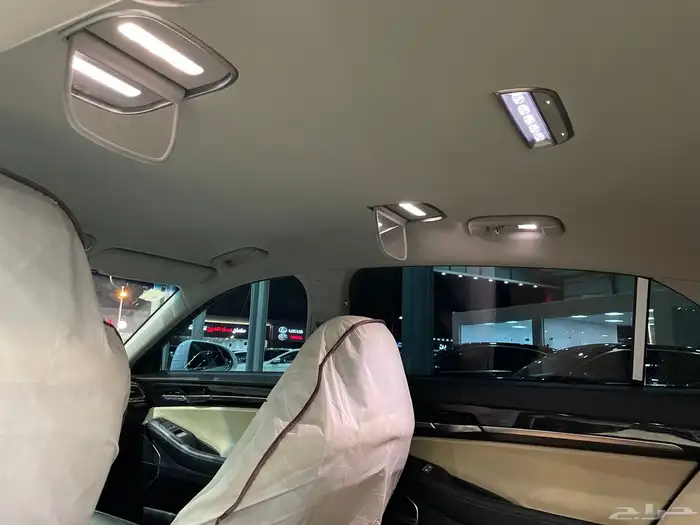 هيونداي جنسس 2018 G90 بصمه ستائر (بنزين) 6 سلندر 3.8L 10