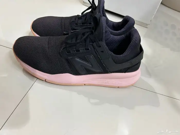 حذاء كوتش نيو بالنس new balance 1