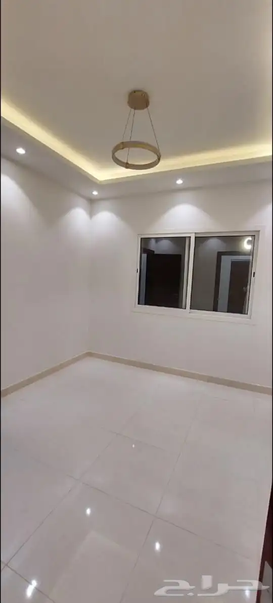 للبيع وحدات ارضيه مع محلق وعلويه بوسط بريده ب350 الف فقط 3